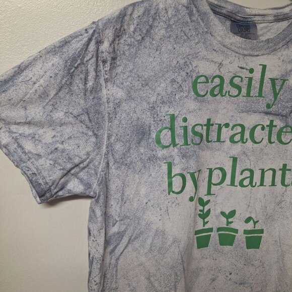 Comfort Colors Distracted By Plants Mom Womens Medium Custom Dye Tee Shirt Gift - Picture 3 of 7